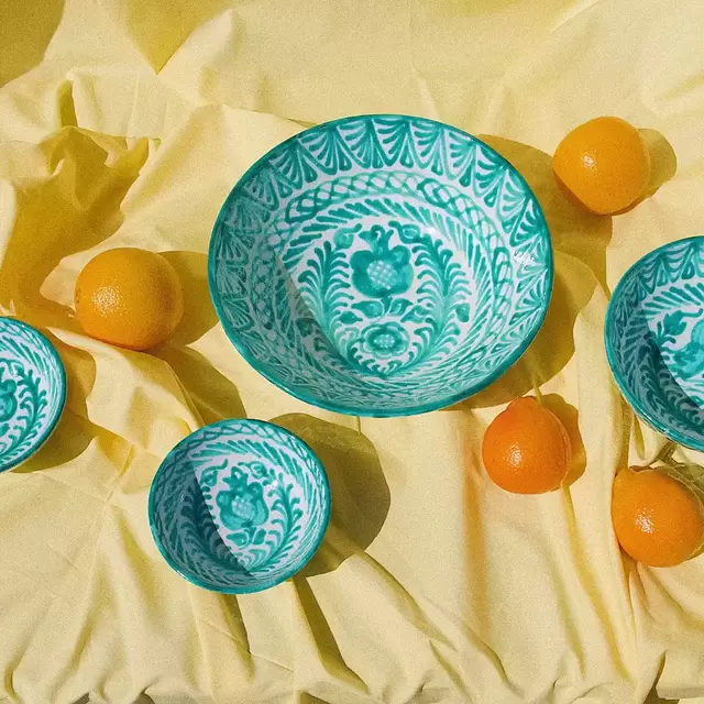 Casa Pomelo Large bowl with hand painted designs