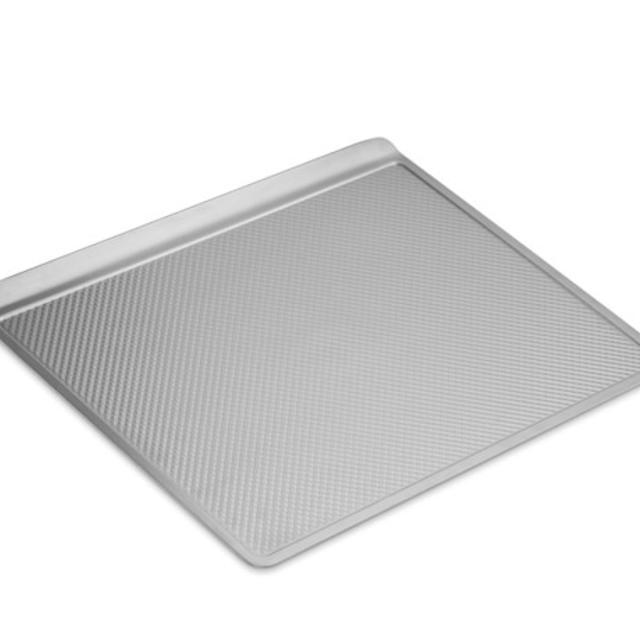 Set of 2 Williams-Sonoma Traditionaltouch Cookie Sheet