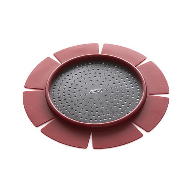 1 Crate & Barrel Pie Weight