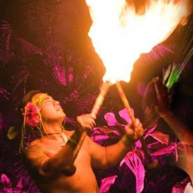 Kauai Tropical Luau­