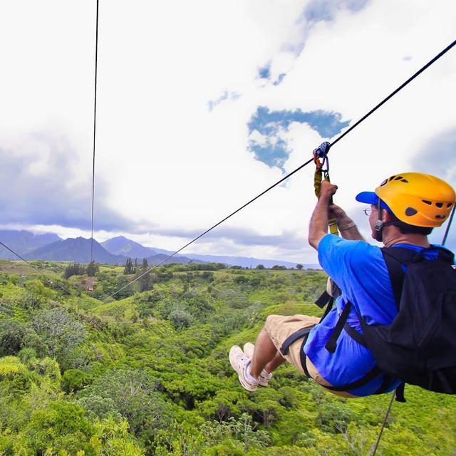 Kauai Zipline Trek­