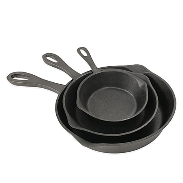 Bayou Classic® Cast Iron Small 3-Piece Skillet Set