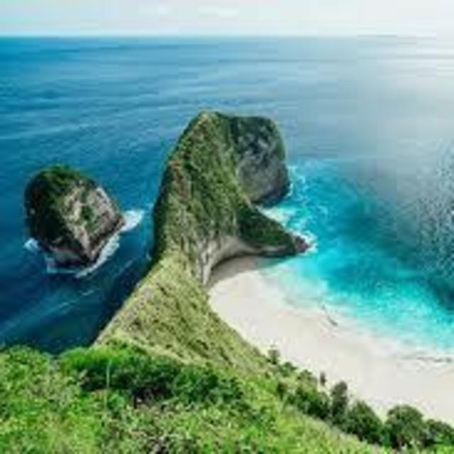 Day trip to island off of Bali