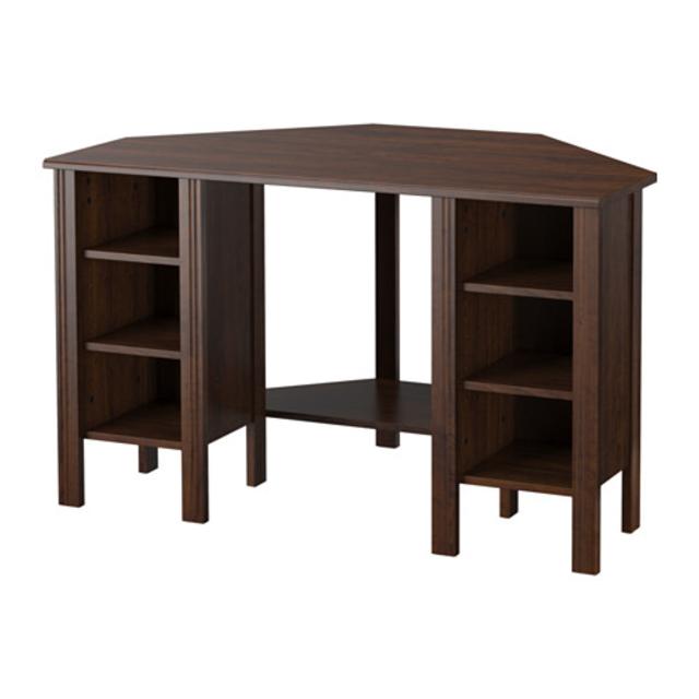 Corner desk, brown