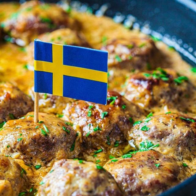 Feed Us in Scandinavia