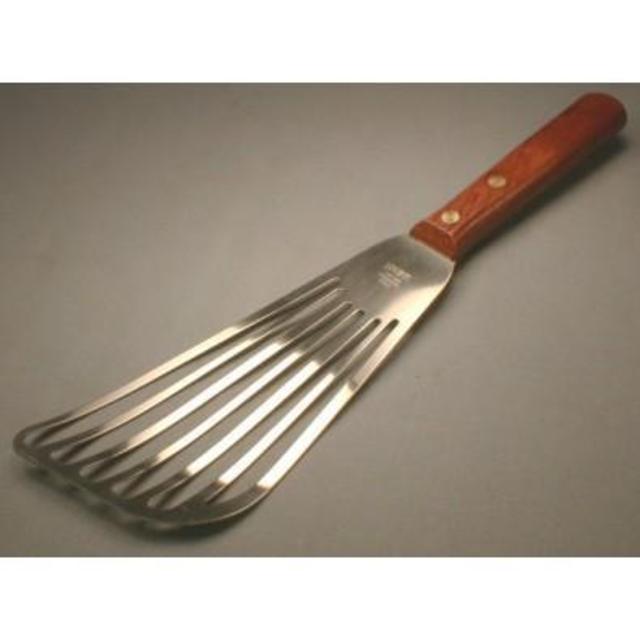 Sveico Slotted Flexible Turner