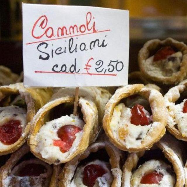 Delicious Italian pastries