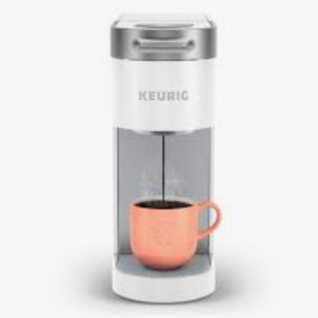 White Keurig K-Mini Plus Coffee Maker