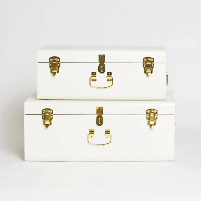 Petite Classic Trunk and Padlock