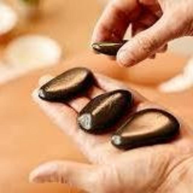 Honeymoon Hot Stone Massage for two