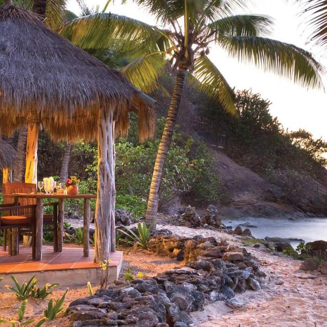 Honeymoon Beach Dinner