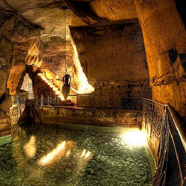 Naples Underground Tour