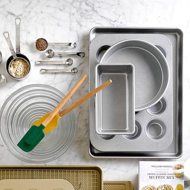Williams-Sonoma Cleartouch Nonstick 4-Piece Bakeware Set