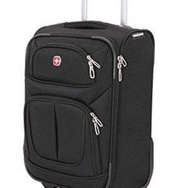 SwissGear 360 Multi-Directional Spinner Luggage Collection- Carry On