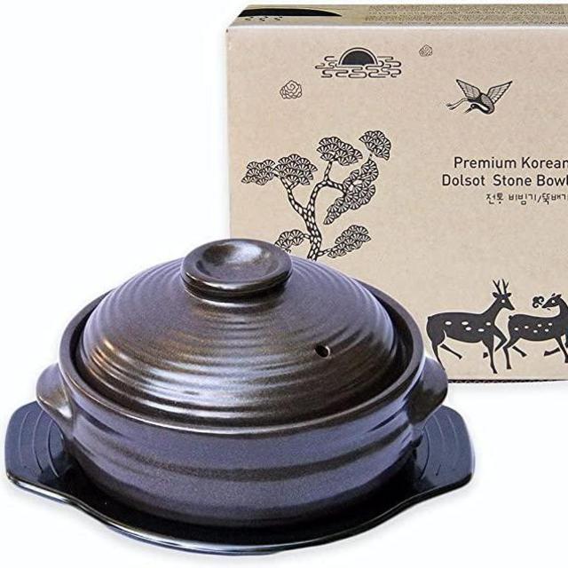 Crazy Korean Cooking Korean Stone Bowl (Dolsot), Sizzling Hot Pot for Bibimbap and Soup - Premium Ceramic (Medium with Lid)