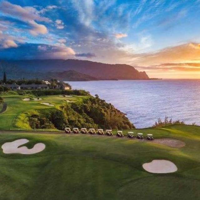 Golfing in Hawaii