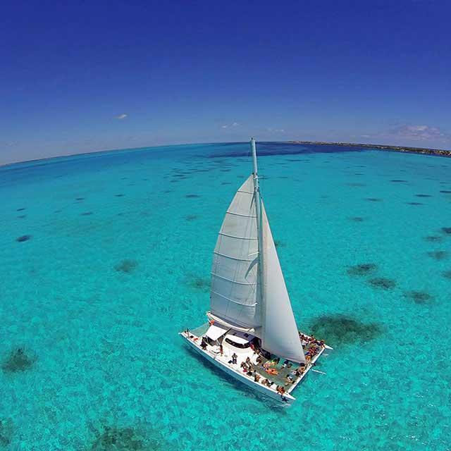Isla Mujeres Catamaran Trip