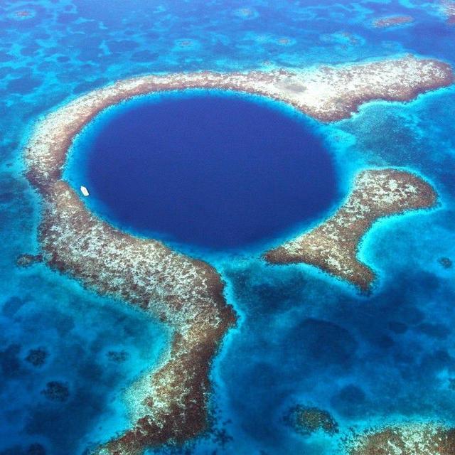 Snorkeling the Blue Hole
