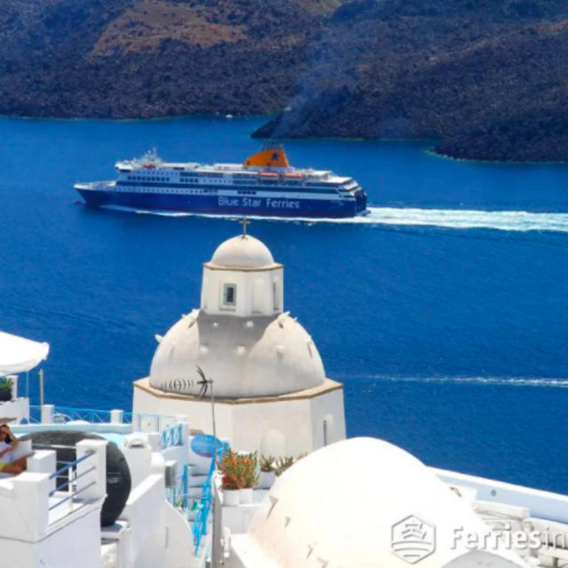 Ferry from Santorini to Milos