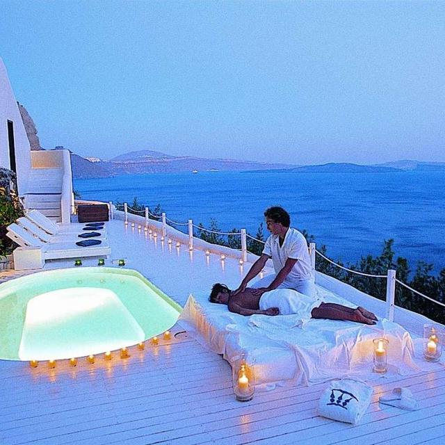 90 min Couples Massage @ Katikies Hotel, Santorini