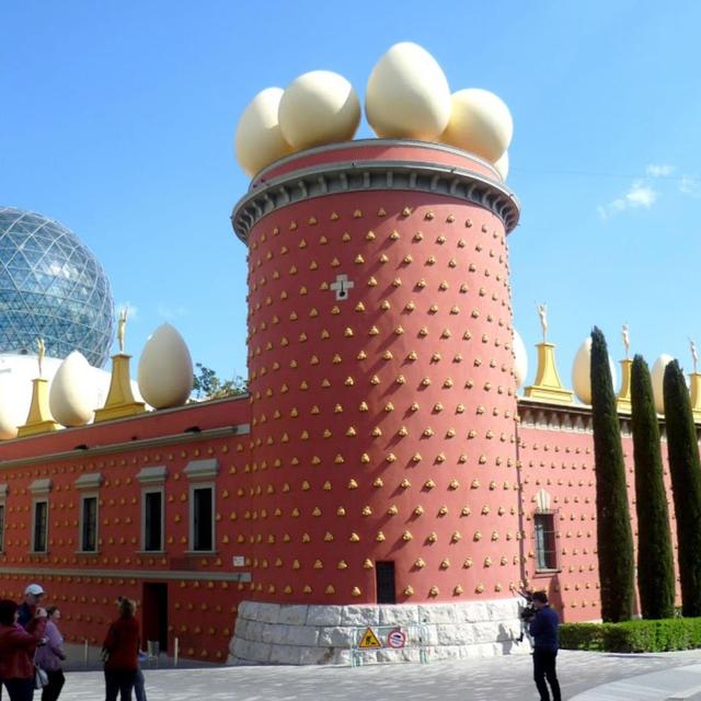 Tickets to Dalí Theatre-Museum