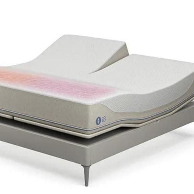 i8 Flex Top King Sleep Number Bed