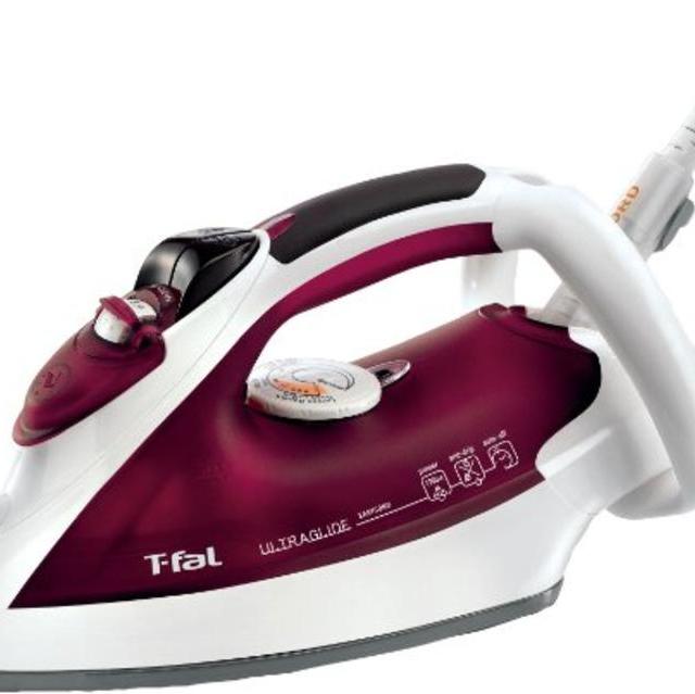 T-Fal FV4379003 Ultraglide Easycord Iron with Scratch Resistant Nonstick Soleplate & Anti-Scale System, Red