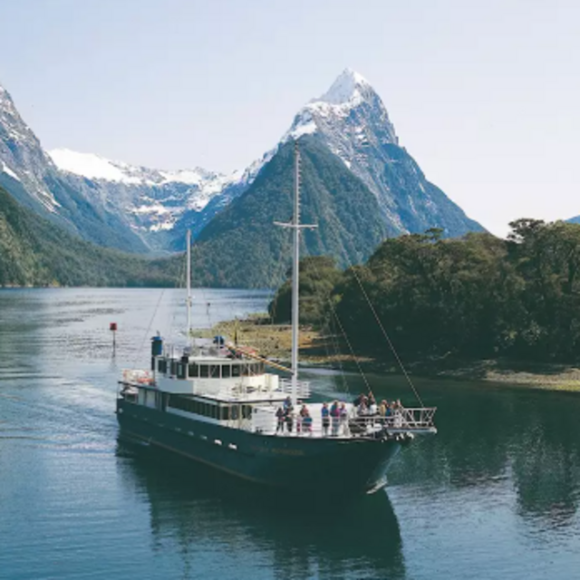 Milford Sound Cruise