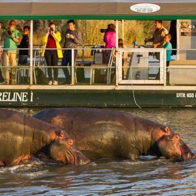 Boat cruise Nairobi, Kenya