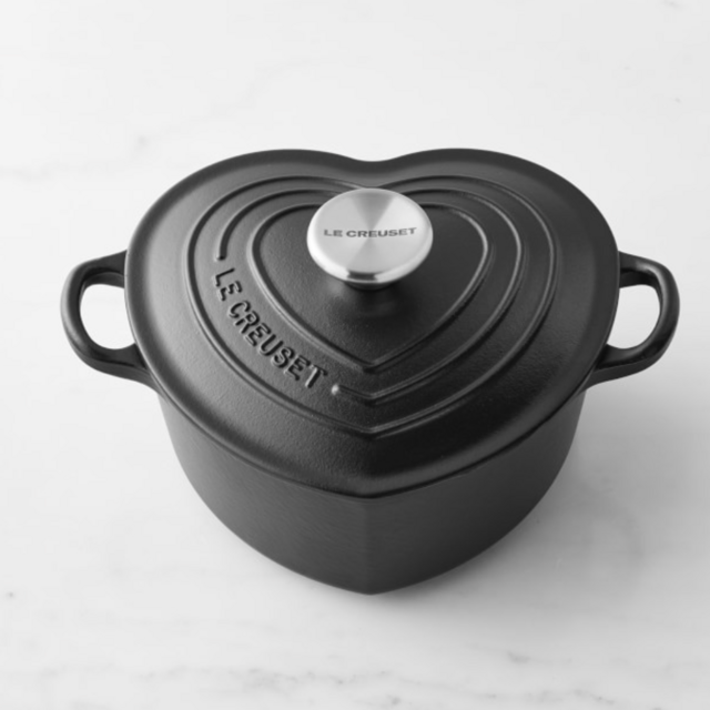 Le Creuset Figural Heart Cocotte, 2-Ot., Matte Black with Stainless Steel Knob