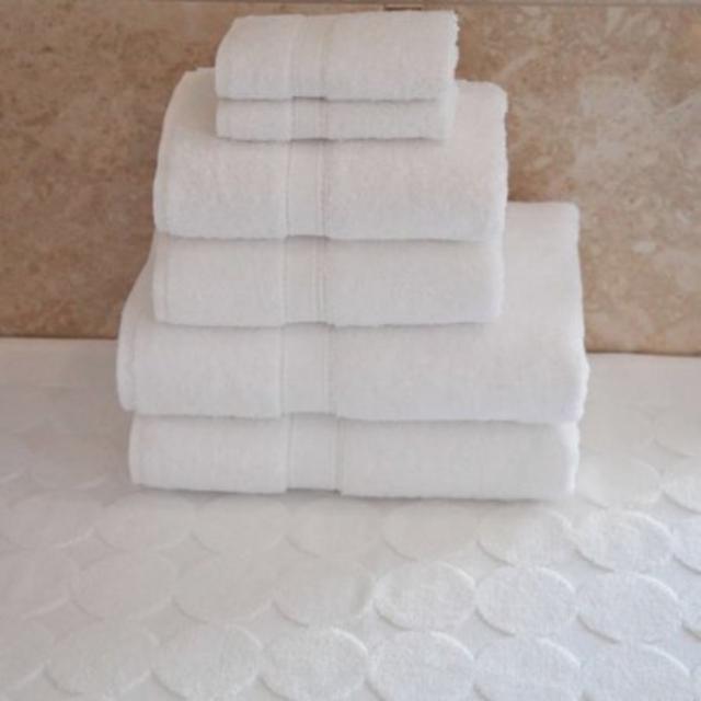 Luxury Hotel & Spa 100% Turkish Cotton 7 pc. Combination including Circle Design Bath Mat