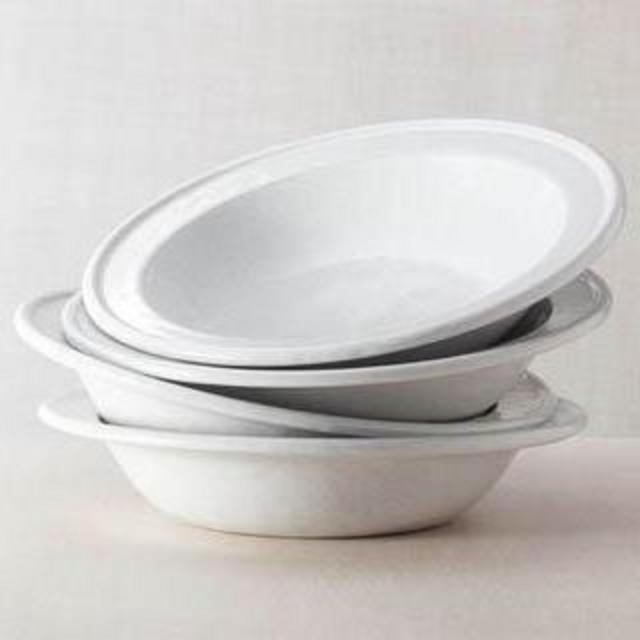 Rimmed Soup/Pasta Bowl, White on White
