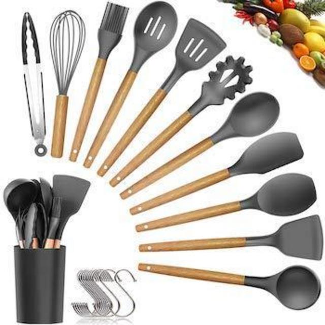 Oannao Silicone and Wood Kitchen Utensil Set