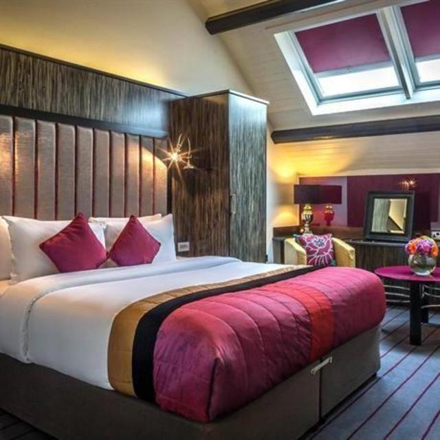 Honeymoon Hotel Stay in Dublin