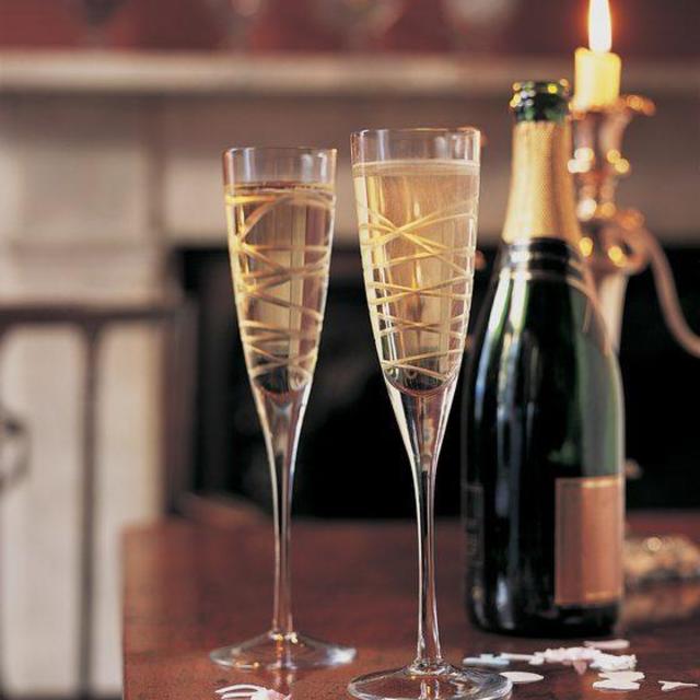 Send a Bottle of Bubbly to our Room