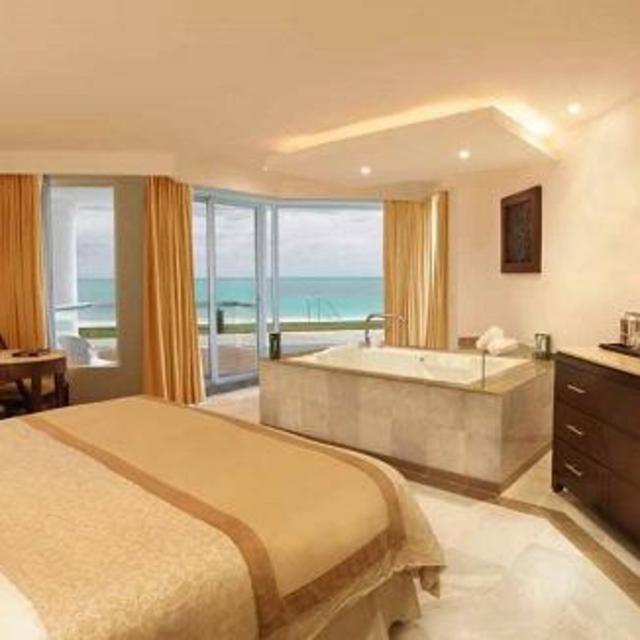 Honeymoon Suite Upgrade