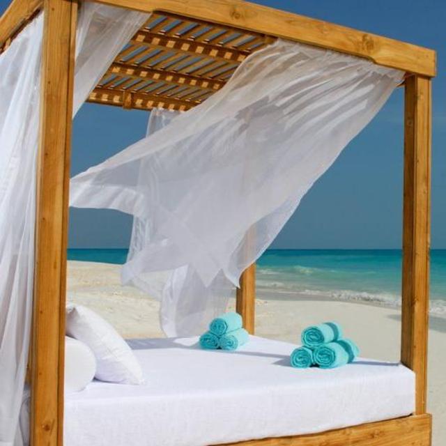 Private Beach Cabana