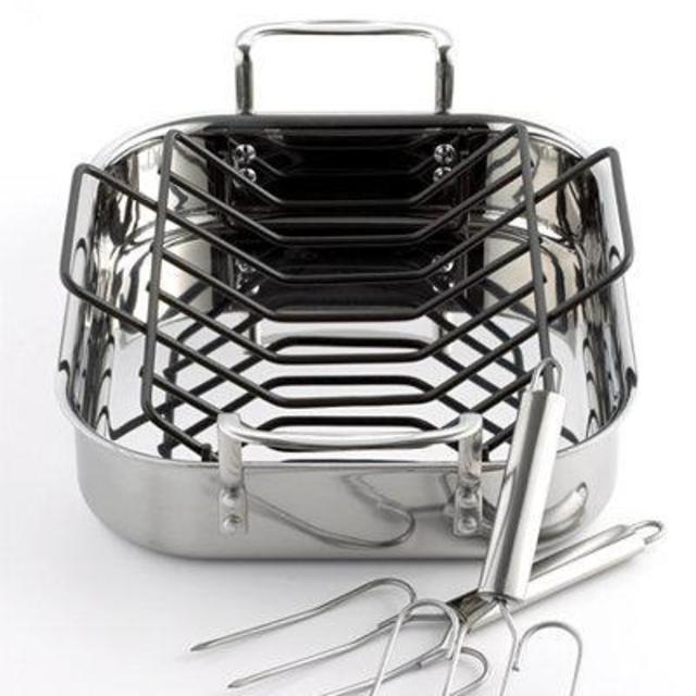 Calphalon Tri-Ply Stainless Steel 14-in. Roaster with Nonstick Rack & Stainless Steel Lifters
