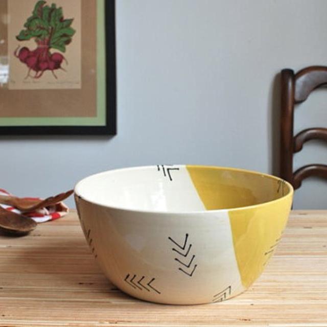 Serving Bowl - Large in Mustard Arrows