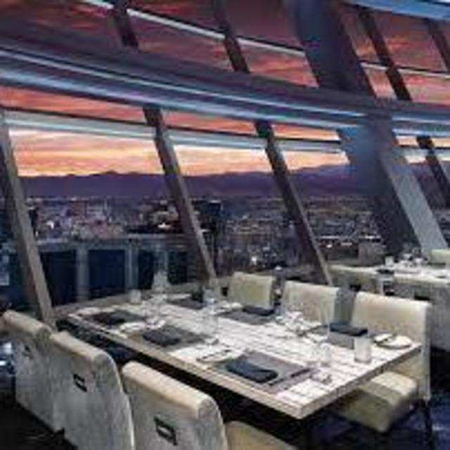 Window Seat Wedding Dinner Reservations at the Top of the World