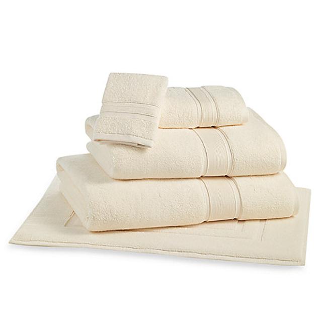 Kenneth Cole Reaction Home Bath Towel in Antique White