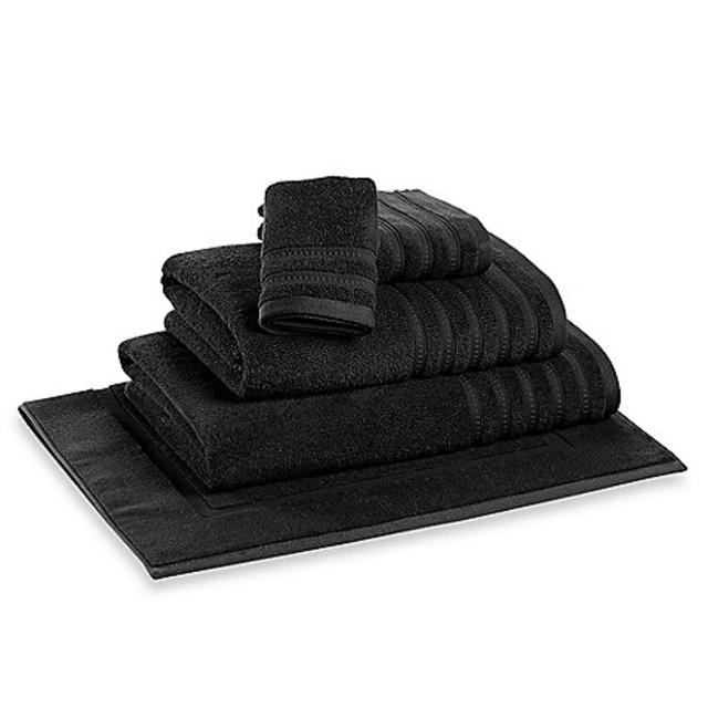 DKNY Luxe Bath Towel in Graphite