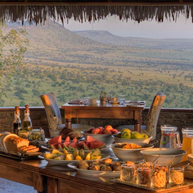 Honeymoon - African Safari - Dining