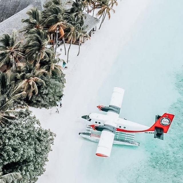 Seaplane To Our Hotel