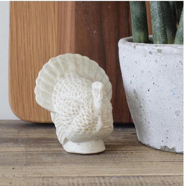 White Speckled Sitting Bulldog - TheMississippiGiftCompany.com