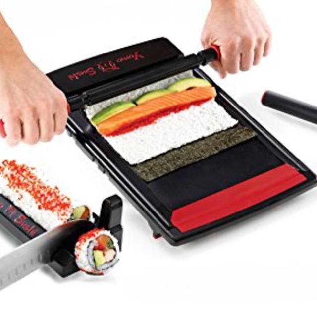Yomo Sushi Maker, 12-Inch, Black
