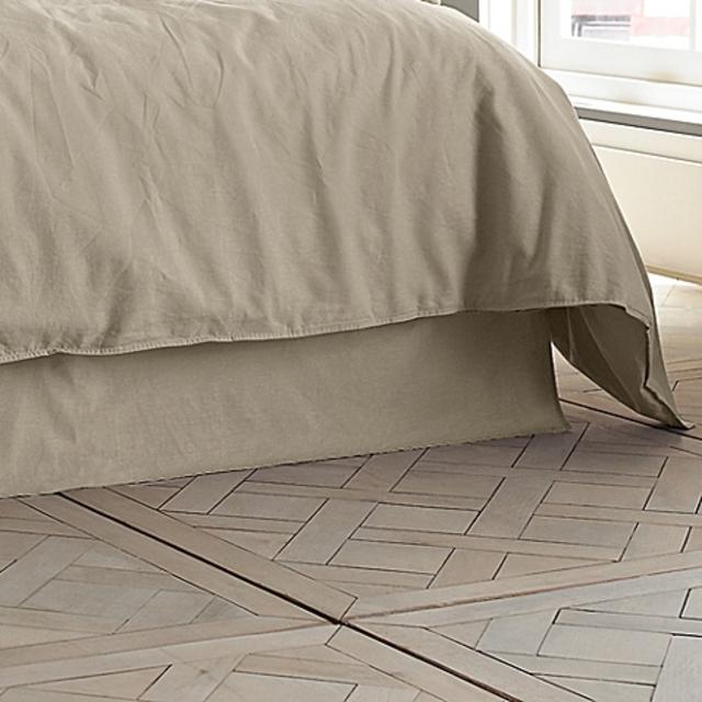 Kenneth Cole Reaction Home Mineral Queen Bed Skirt in Oatmeal