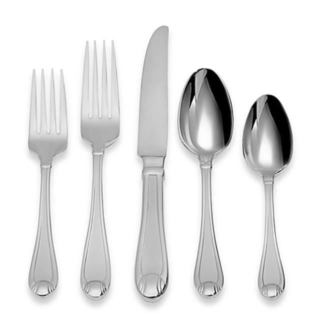 Oneida® Garnet 75-Piece Flatware Set
