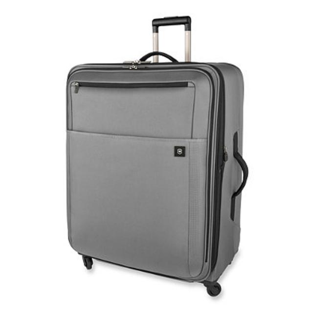 Victorinox Avolve 2.0 30-Inch Expandable 4-Wheeled Carry-On in GraphiteVictorinox