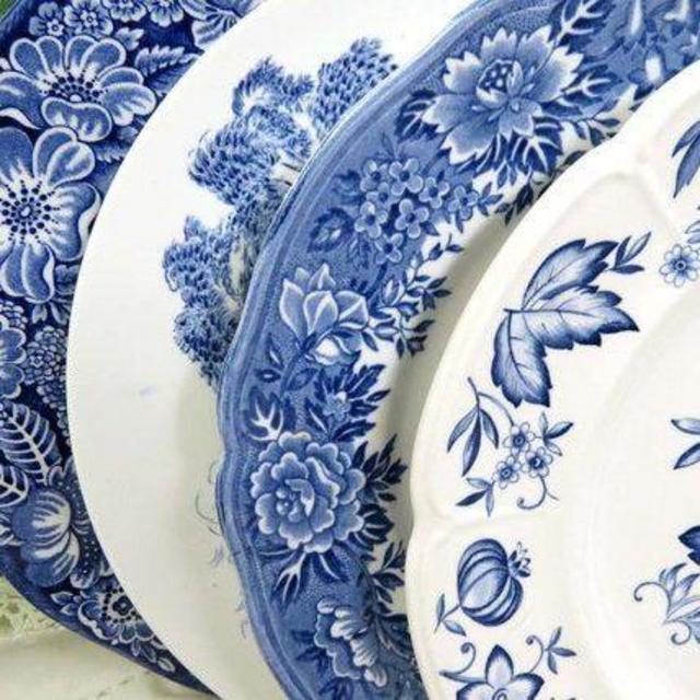 Help us find Formal Blue & White DinnerWare/China!